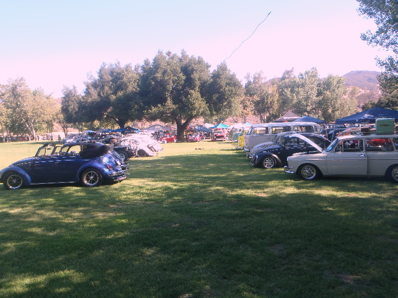 VW JAMBOREE Irvine Lake 2012 016.jpg